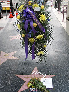 Der Stern von James Doohan auf dem Walk of Fame am Tag seines Todes